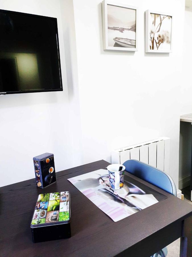 Studio, Chambres, Appartement, Gite Vendegies-sur-Ecaillon Eksteriør bilde