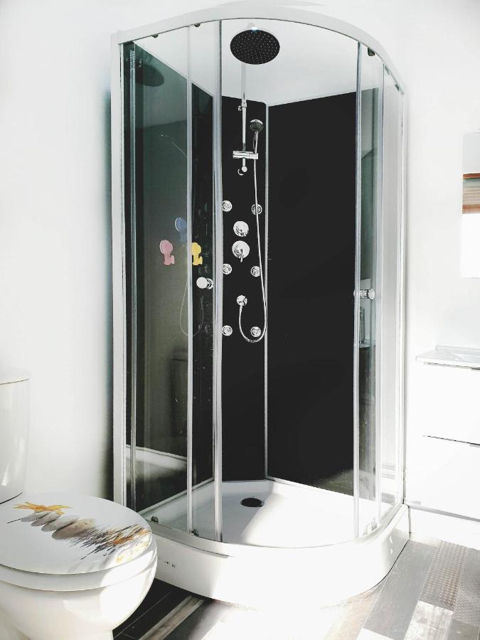 Studio, Chambres, Appartement, Gite Vendegies-sur-Ecaillon Eksteriør bilde